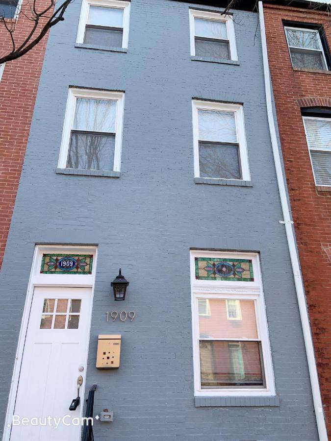 Nice Bedroom Next Fells Point Baltimore Exterior foto